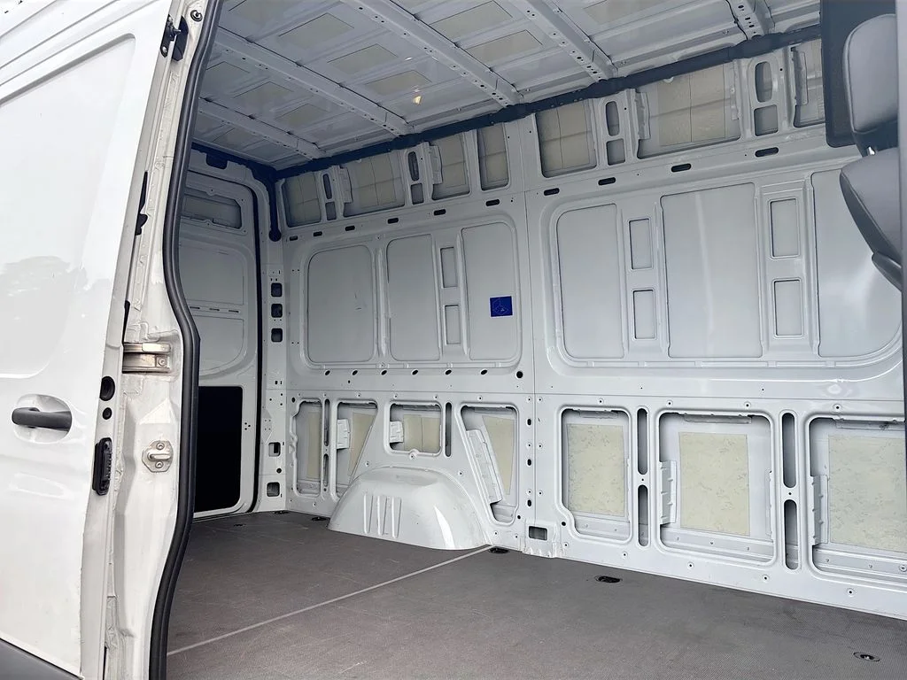 Used 2024 White Mercedes-Benz Cargo 144 WB image 18