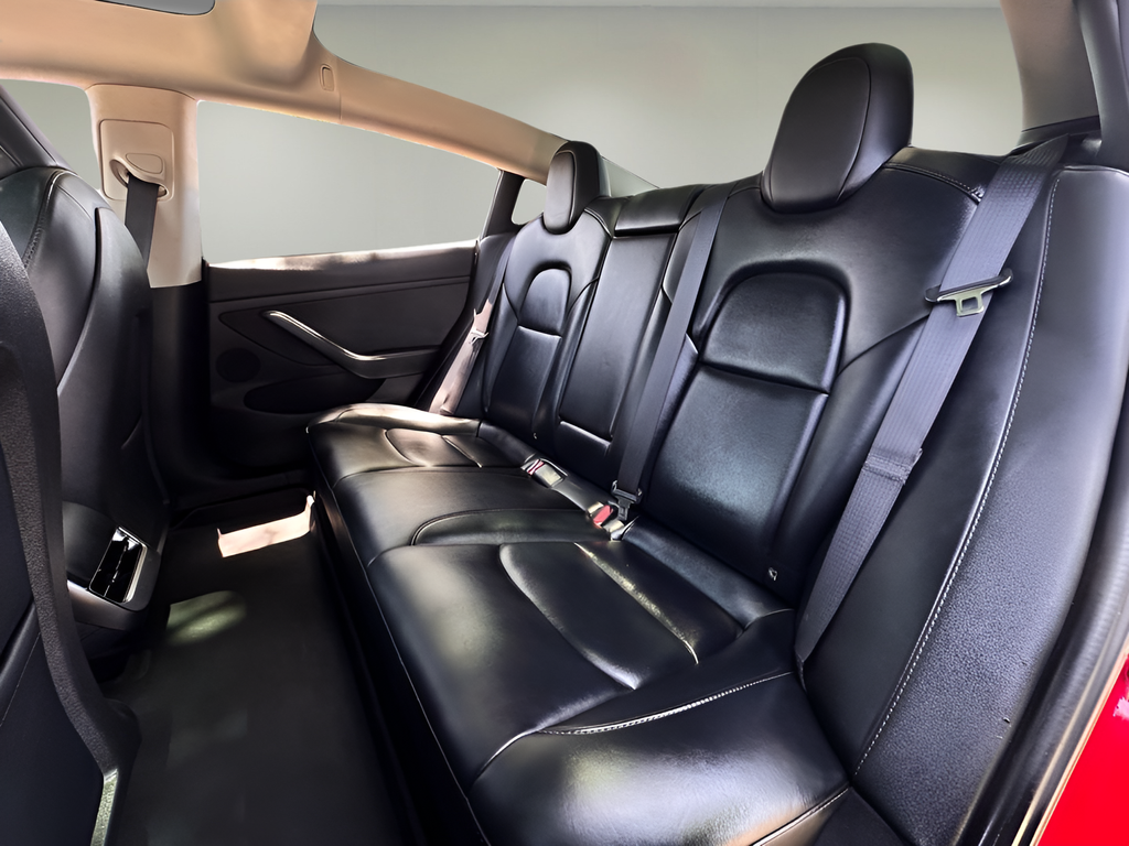 Used 2022  Tesla Long Range image 16