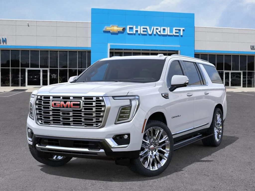 2026 GMC Yukon XL Denali - Photo 6