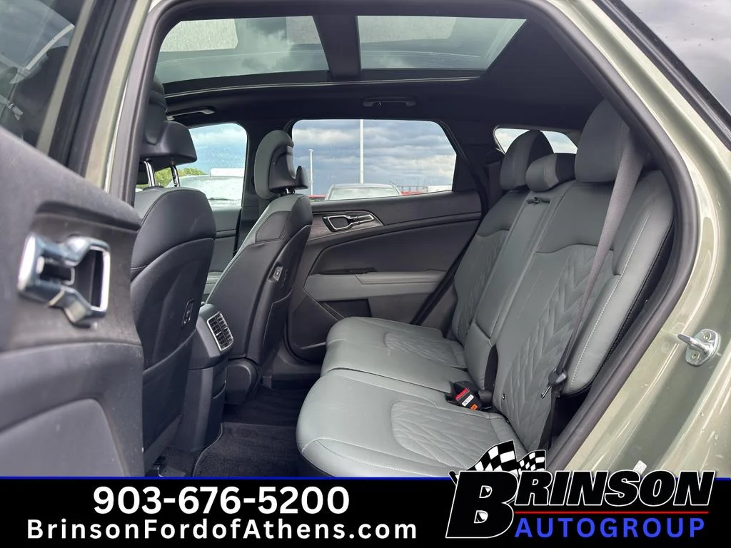 Used 2023  Kia X-Pro Prestige image 11
