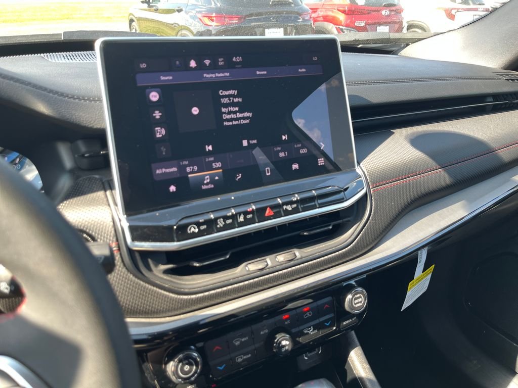 Used 2025 White Jeep Trailhawk image 17
