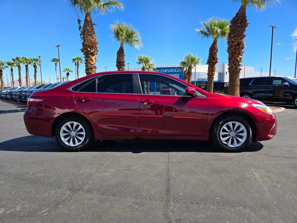 Used 2016 Ruby Flare Pearl Toyota XLE image 7