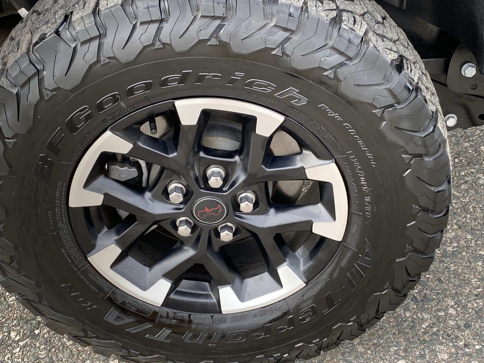 Certified Used 2025 Black Clearcoat Jeep Rubicon image 25