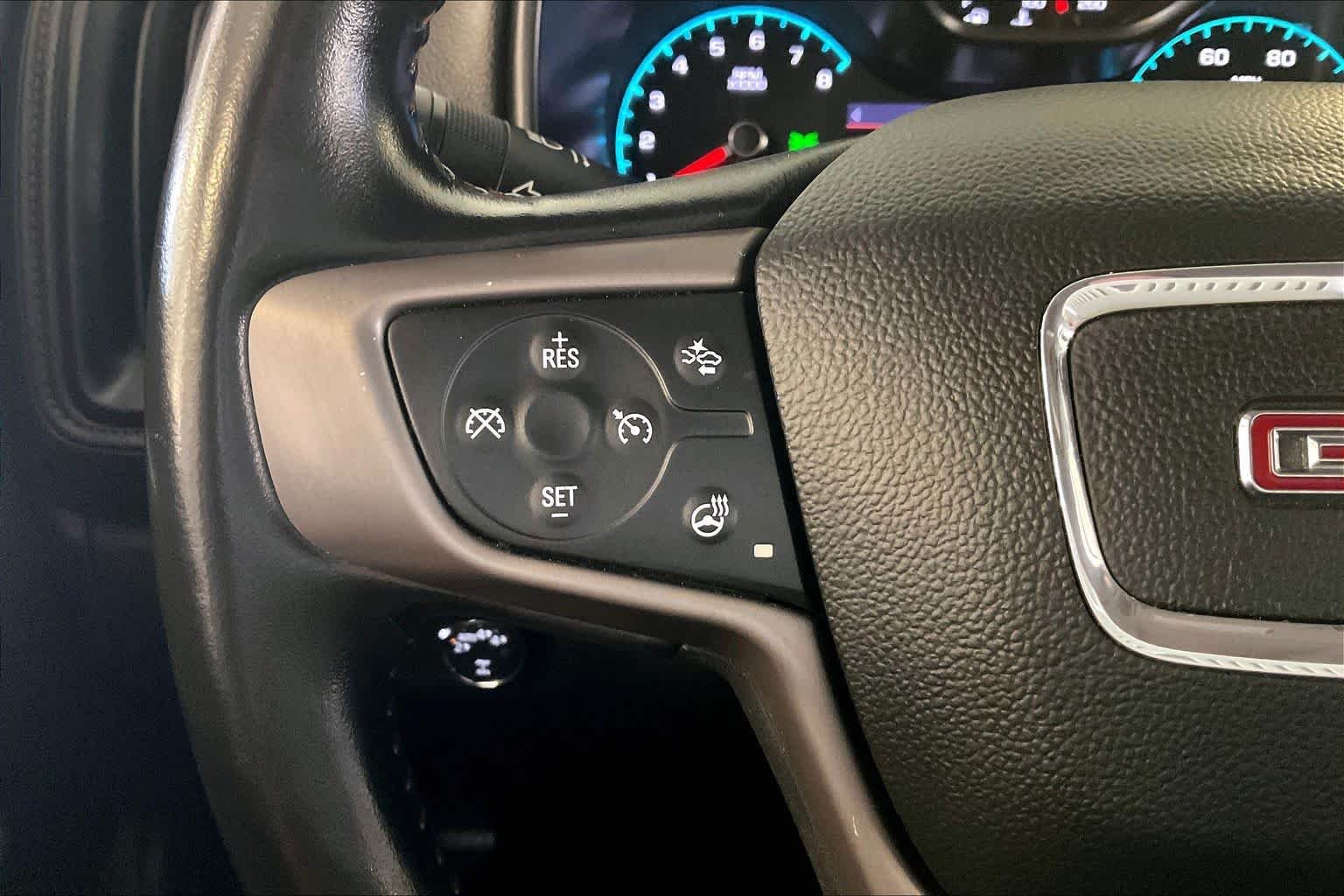 Used 2021 Summit White GMC 4WD AT4 w/Leather image 21
