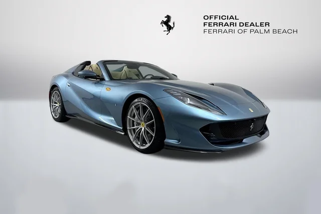 2022 Ferrari 812 GTS Base