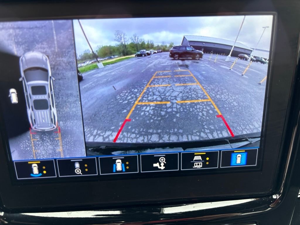 Used 2023 Black Chevrolet Premier image 33