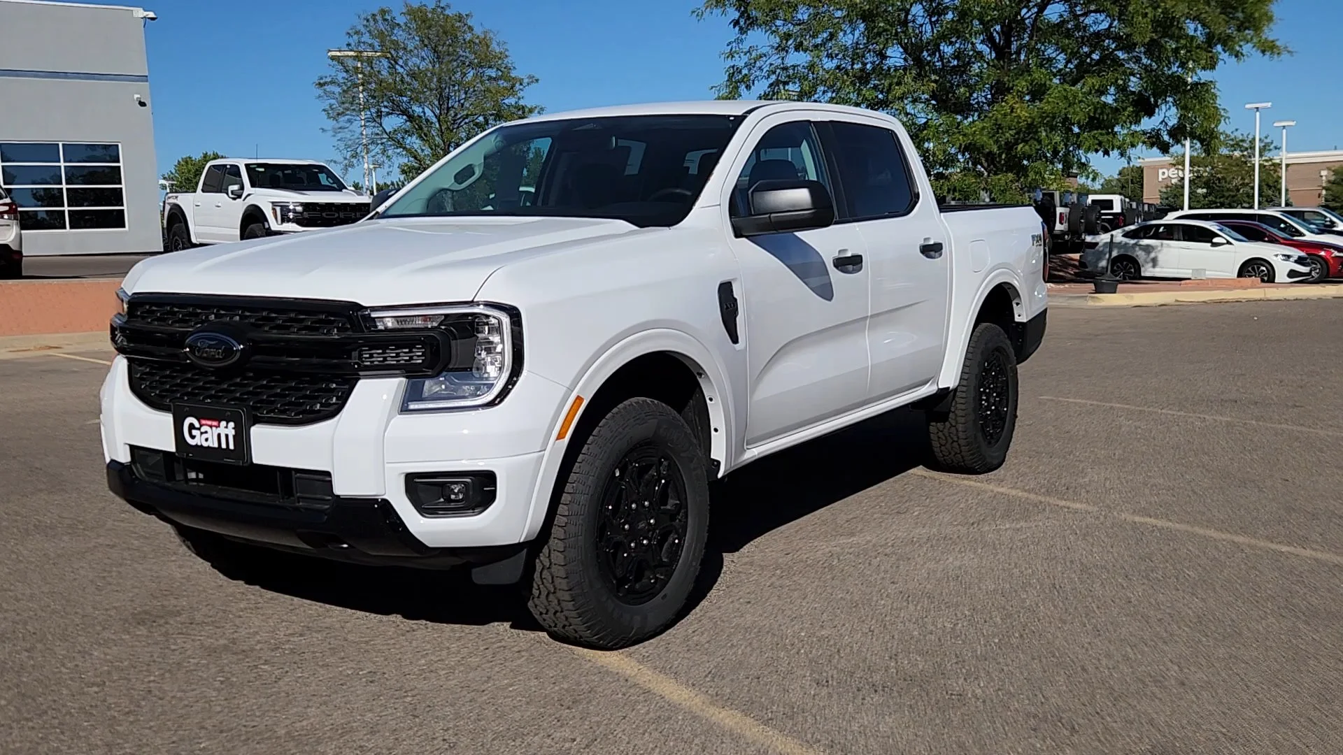 New 2026 Oxford White Ford XLT image 2