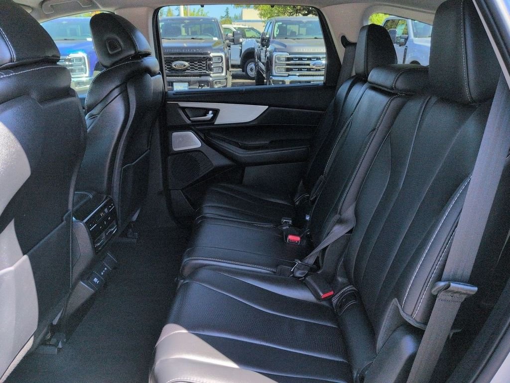 Certified Used 2025 Silver Acura Technology Package image 26