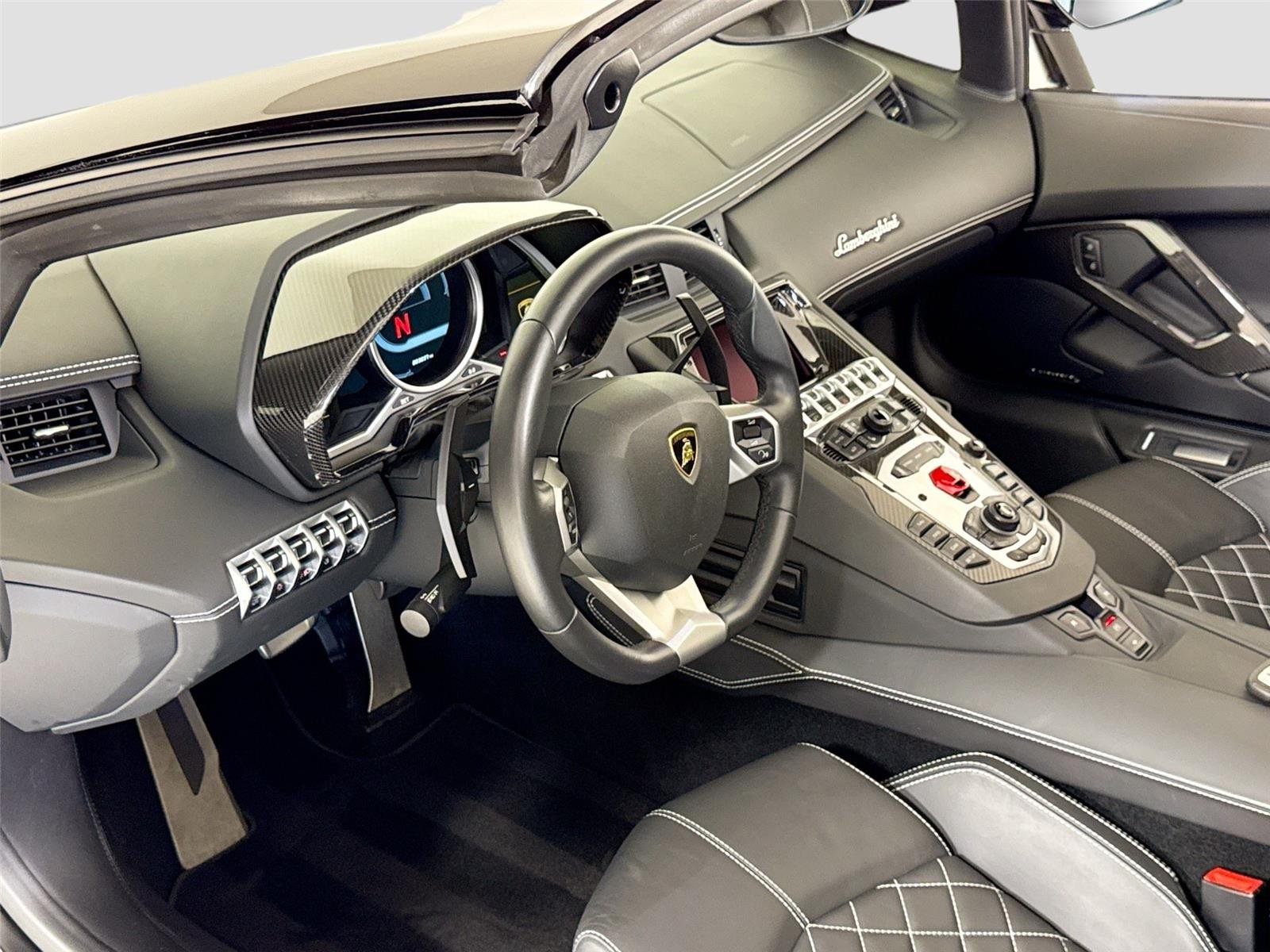 Used 2016 Nero Aldebaran Lamborghini LP 700-4 | Vorsteiner Carbon Wing | Carbon Interior image 13
