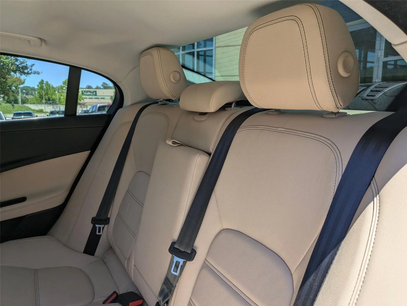 Used 2019 Narvik Black Jaguar 25t Prestige image 44
