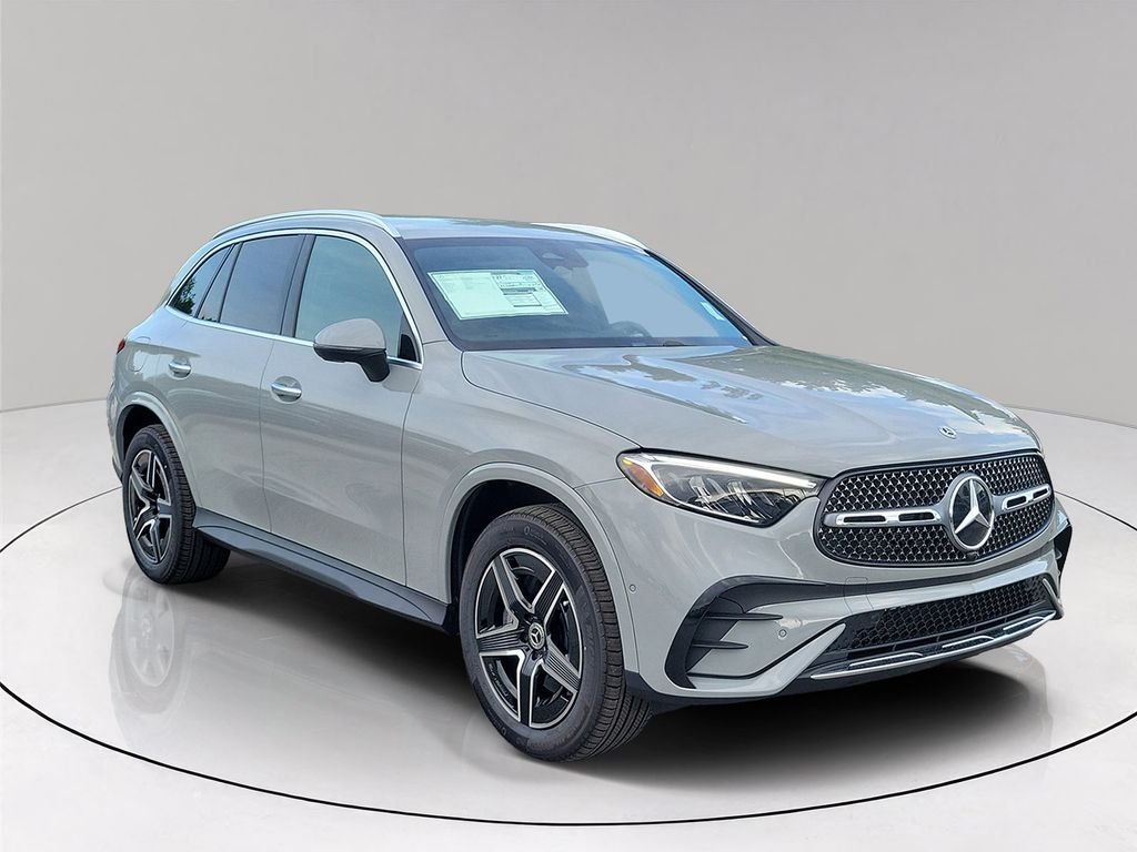 2026 Mercedes-Benz GLC Base