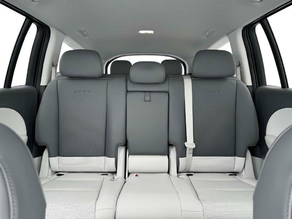2026 Hyundai IONIQ 9 SEL - Photo 16