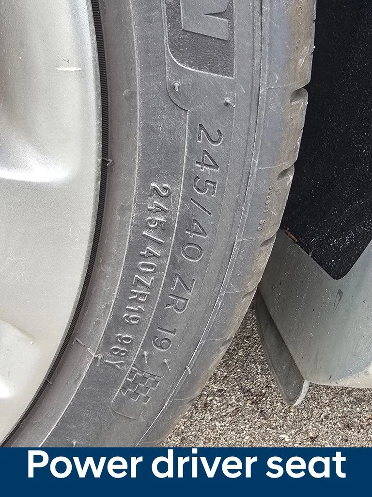 Certified Used 2014 Silver Hyundai 3.8 Ultimate image 10