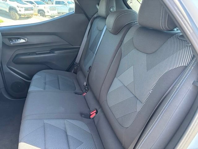 2027 Chevrolet Bolt LT - Photo 15