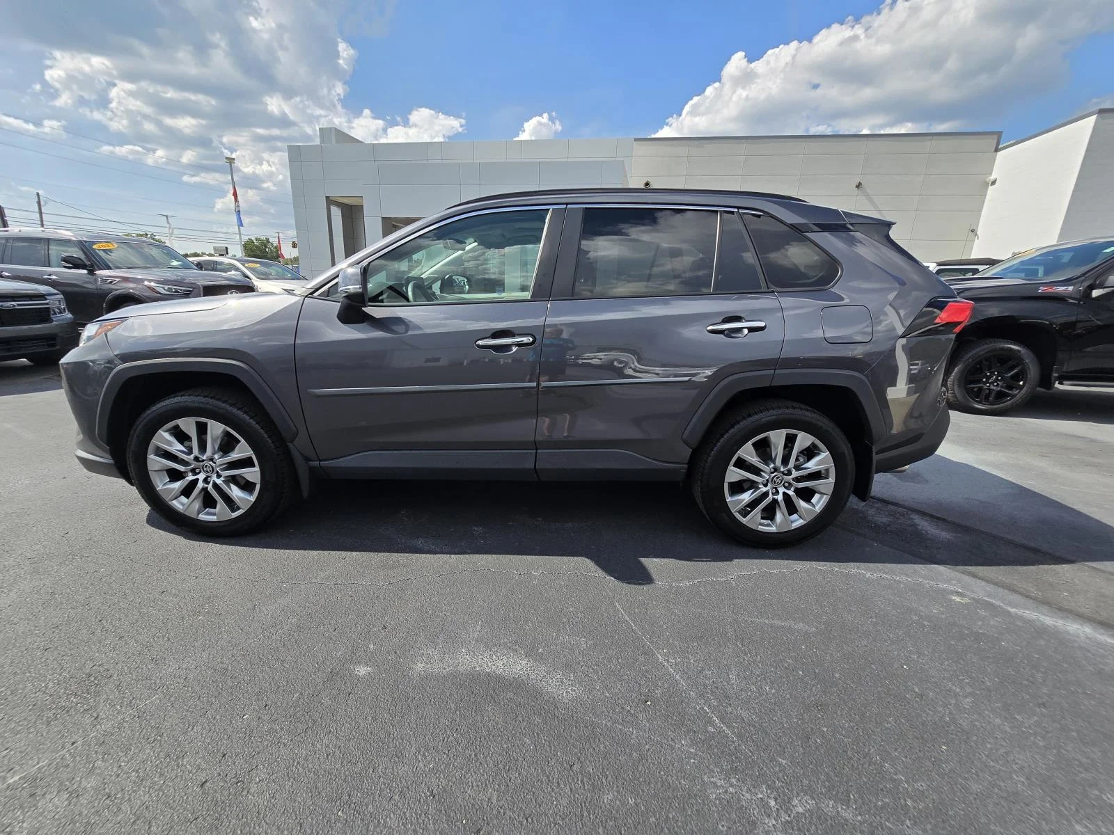 Used 2023 Gray Toyota Limited image 4