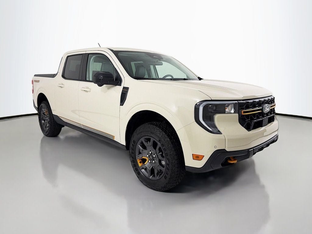 2025 Ford Maverick Tremor 4WD's photo