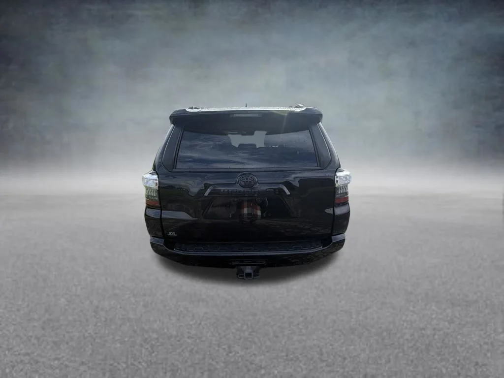 Used 2022 Black Toyota SR5 image 4