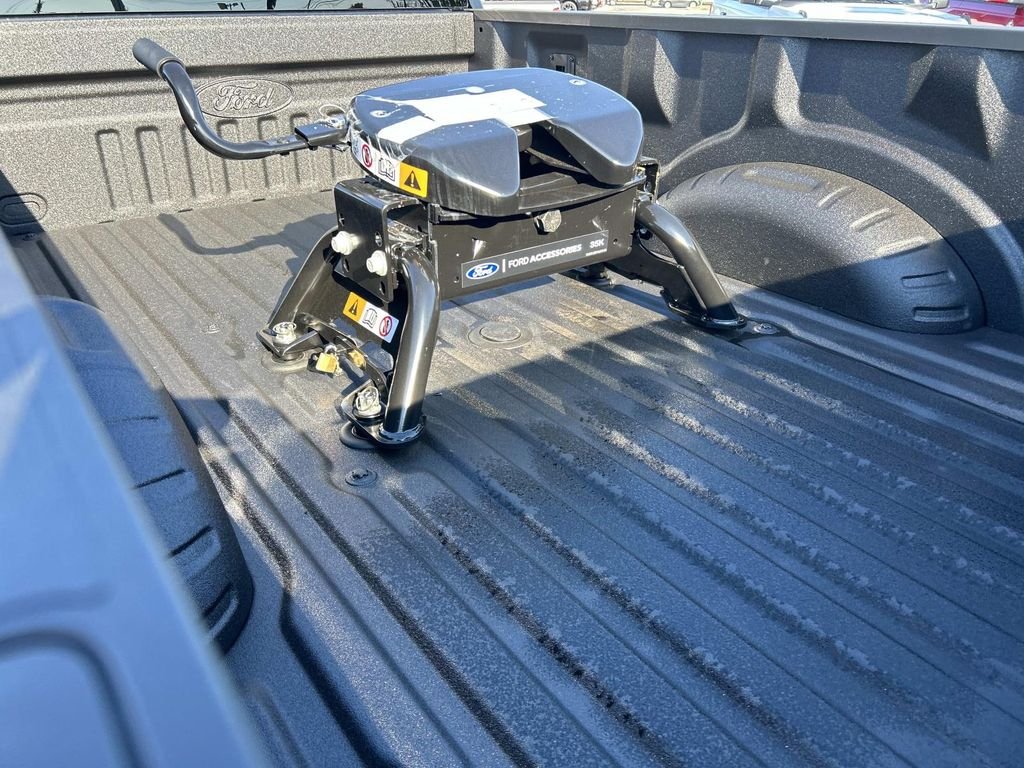 New 2026 Agate Black Metallic Ford F-450® Platinum® image 23