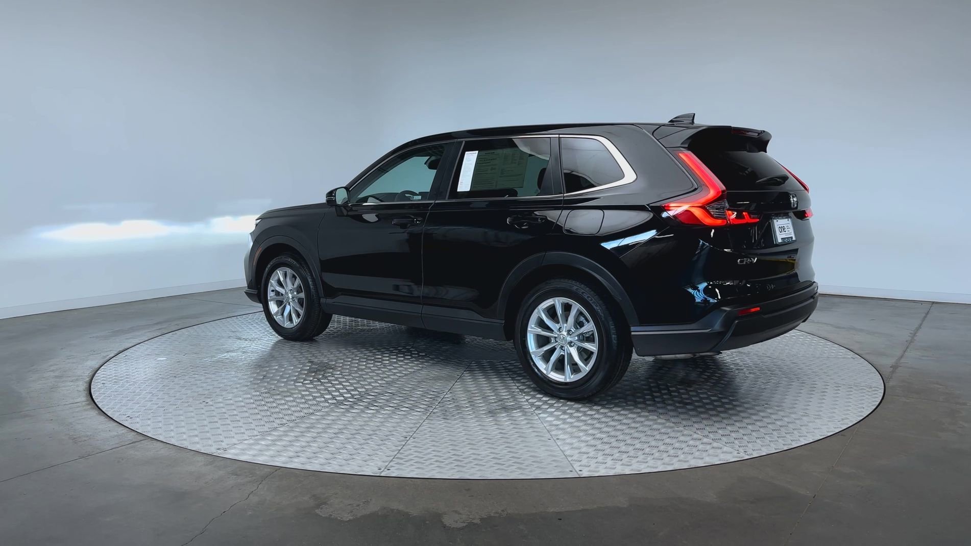 Used 2024 Crystal Black Pearl Honda EX image 6