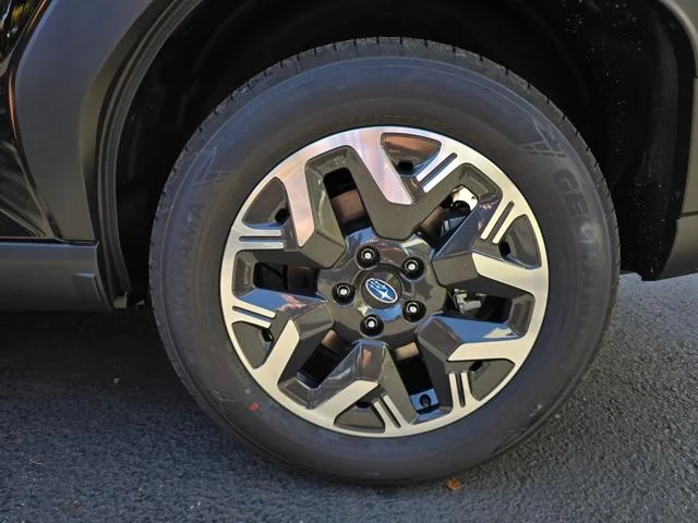 New 2026 CRYSTAL BLACK SILICA Subaru Premium image 29
