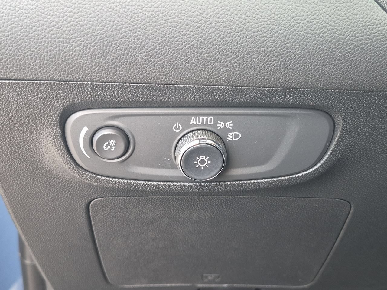 2026 Buick Encore GX Sport Touring - Photo 17