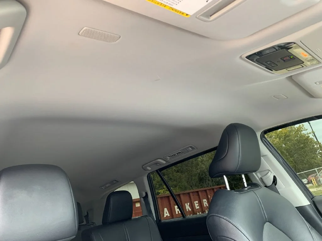 Used 2025  Toyota XLE image 19