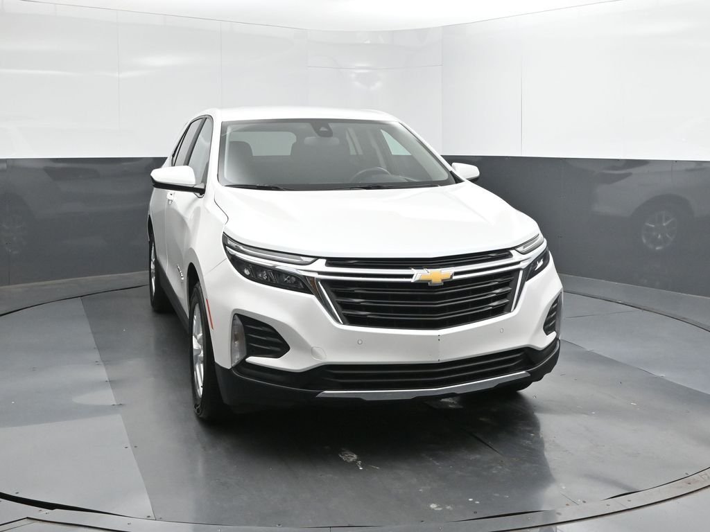 Used 2024 Beige Chevrolet LT image 17