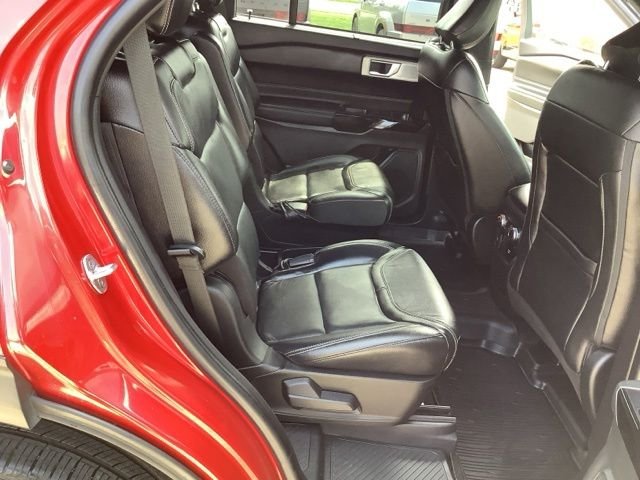2021 Ford Explorer ST - Photo 17