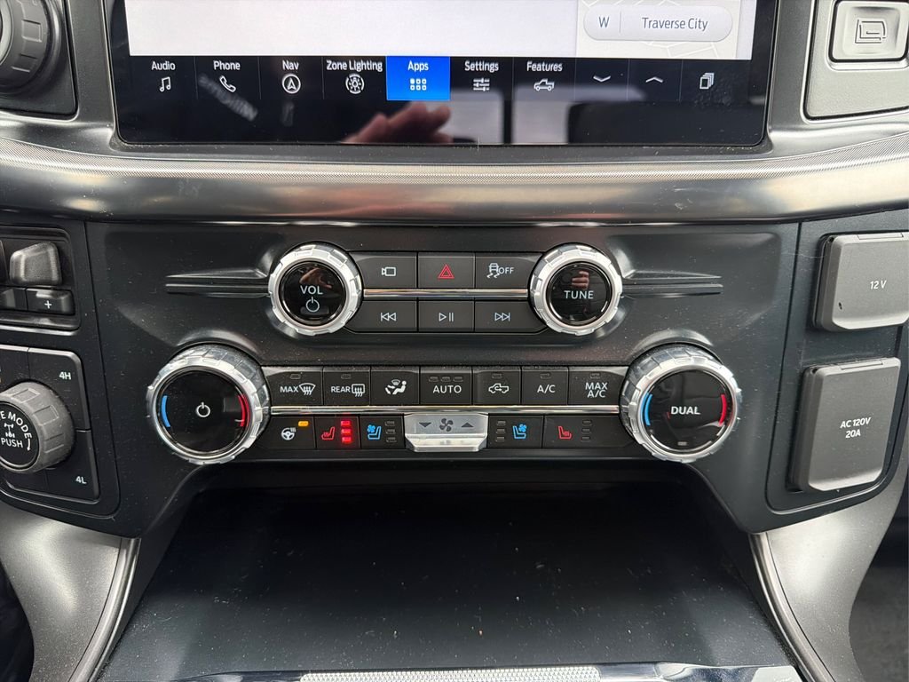 Used 2025 Black Metallic Ford Tremor image 27