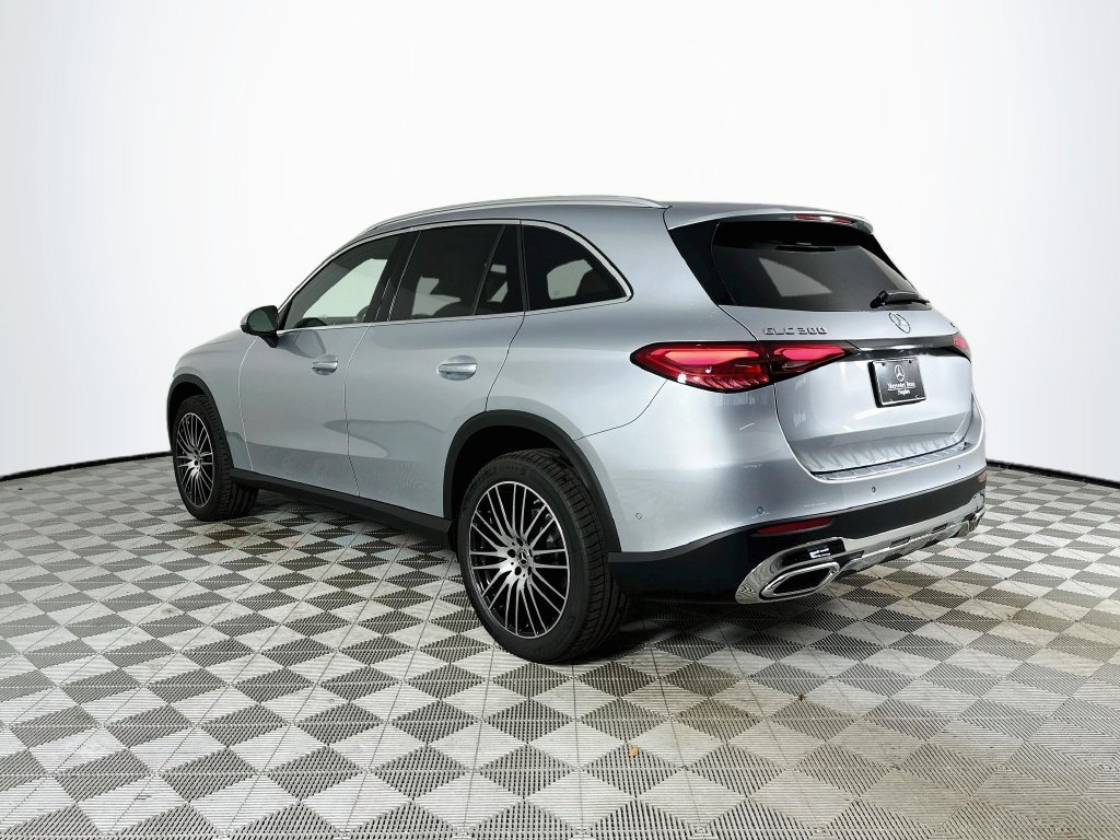 New 2027 Cirrus Silver Metallic Mercedes-Benz GLC 300 image 39