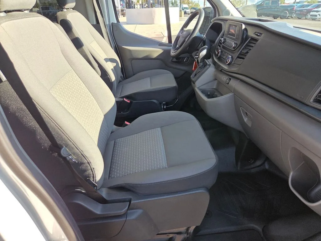 Used 2024 White Ford XL image 22