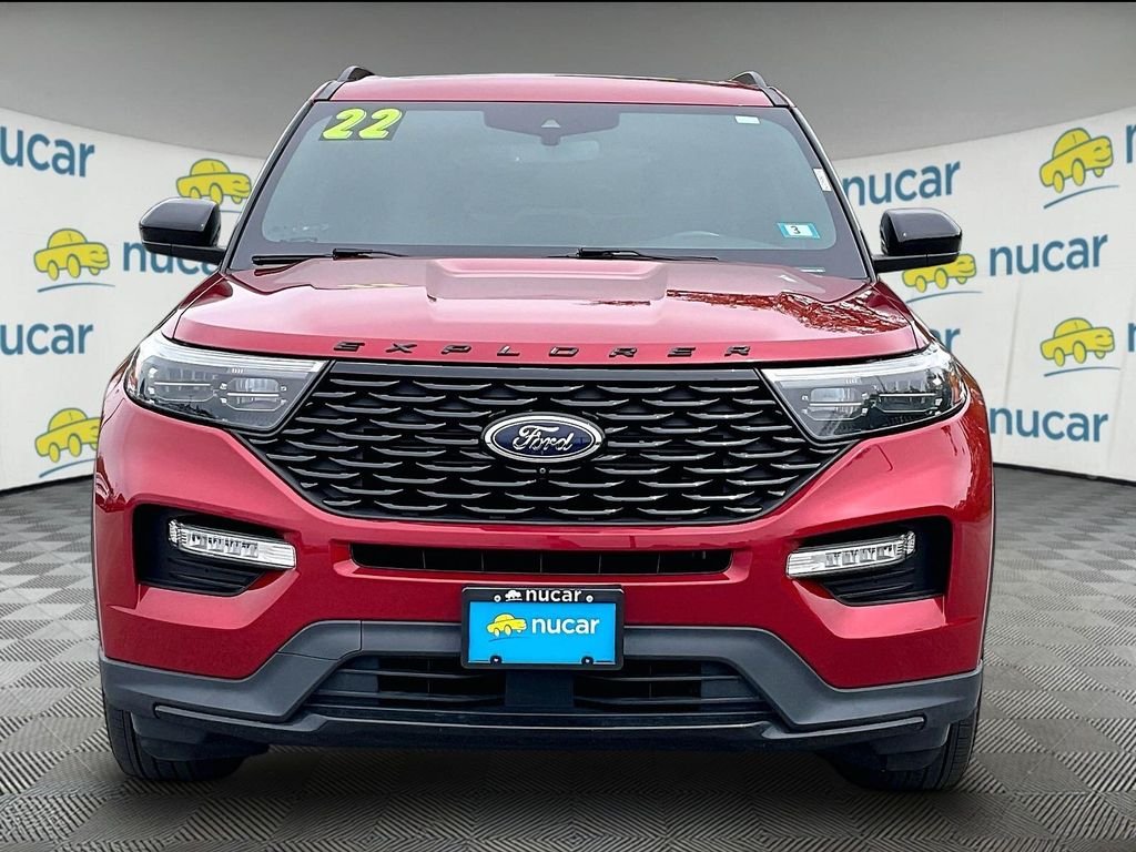 Used 2022 Rapid Red Metallic Tinted Clearcoat Ford ST-Line image 2