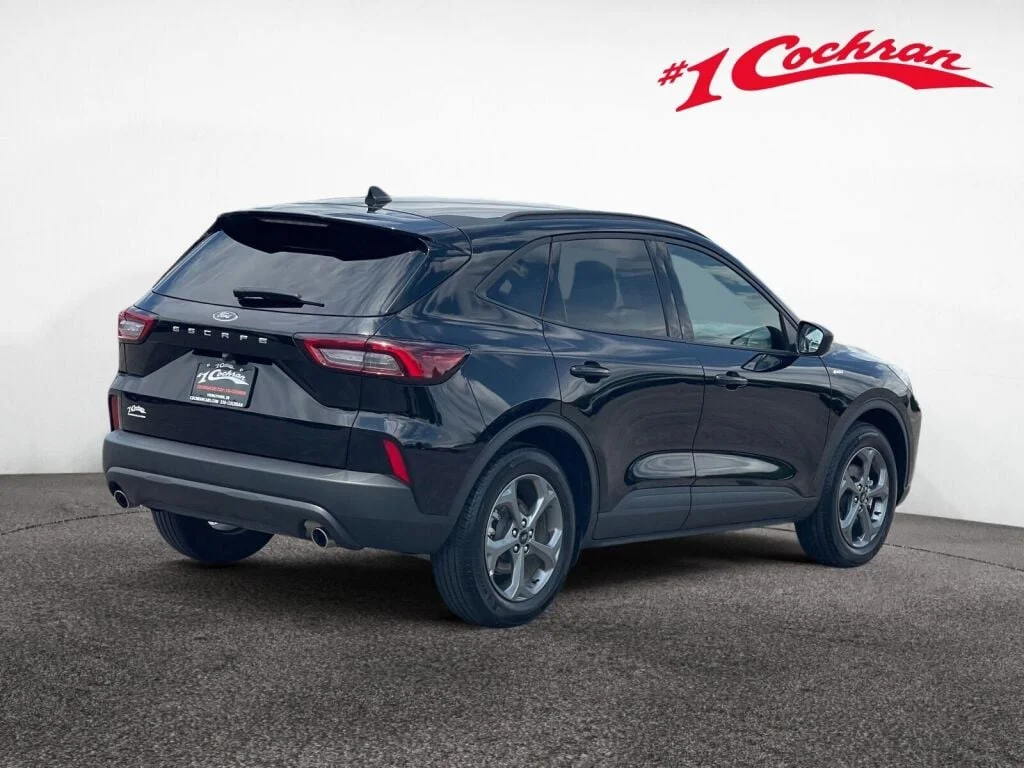 Used 2025 Agate Black Ford ST-Line image 25