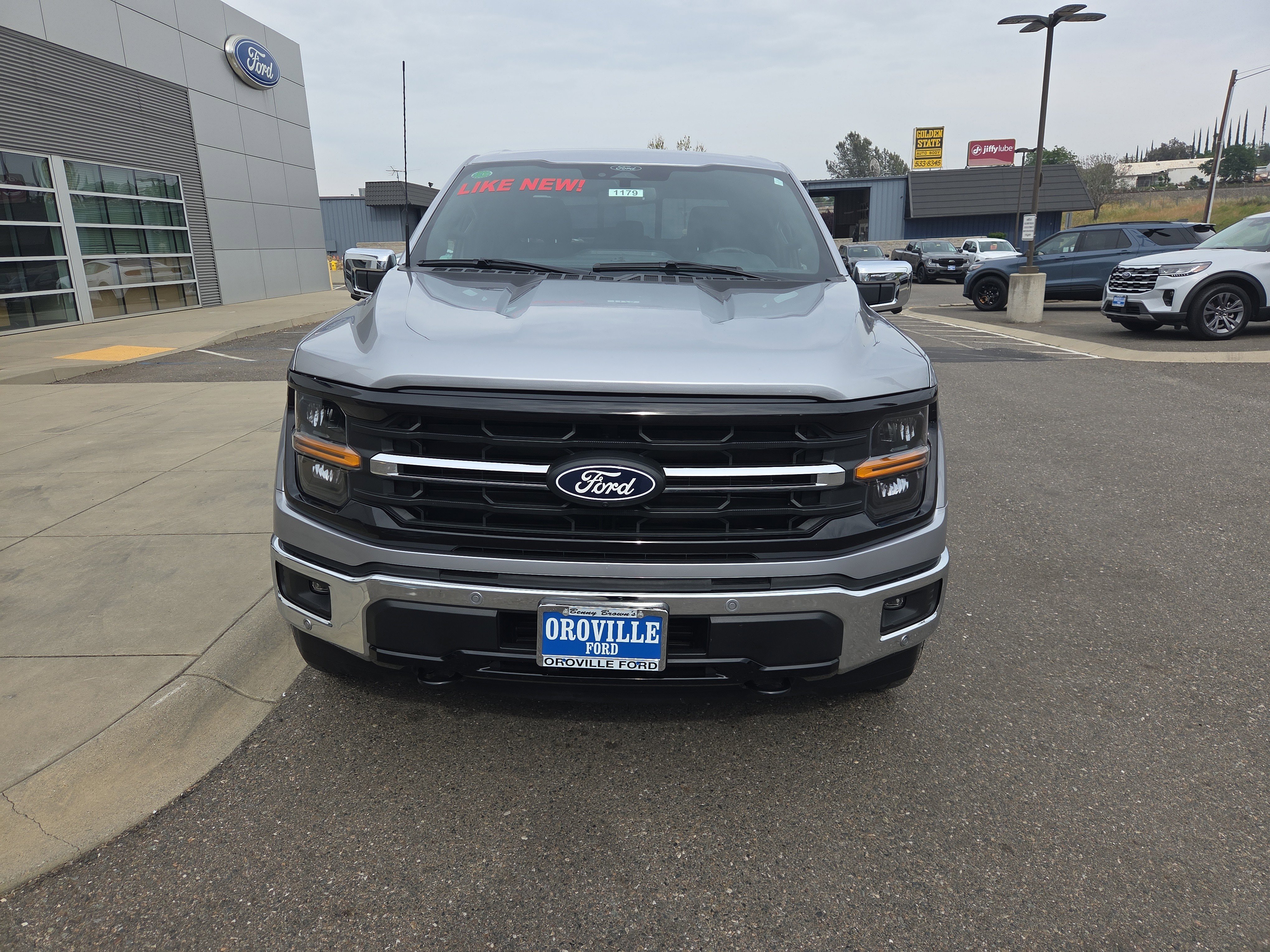 Certified Used 2025 Iconic Silver Metallic Ford XLT image 8
