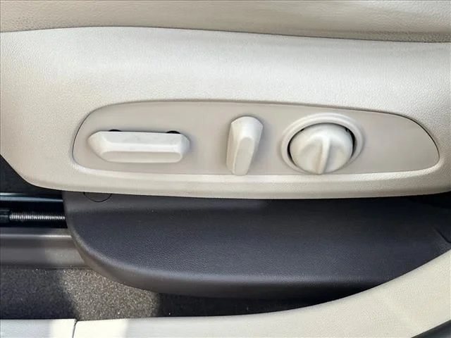 Used 2019 Red GMC Denali image 23