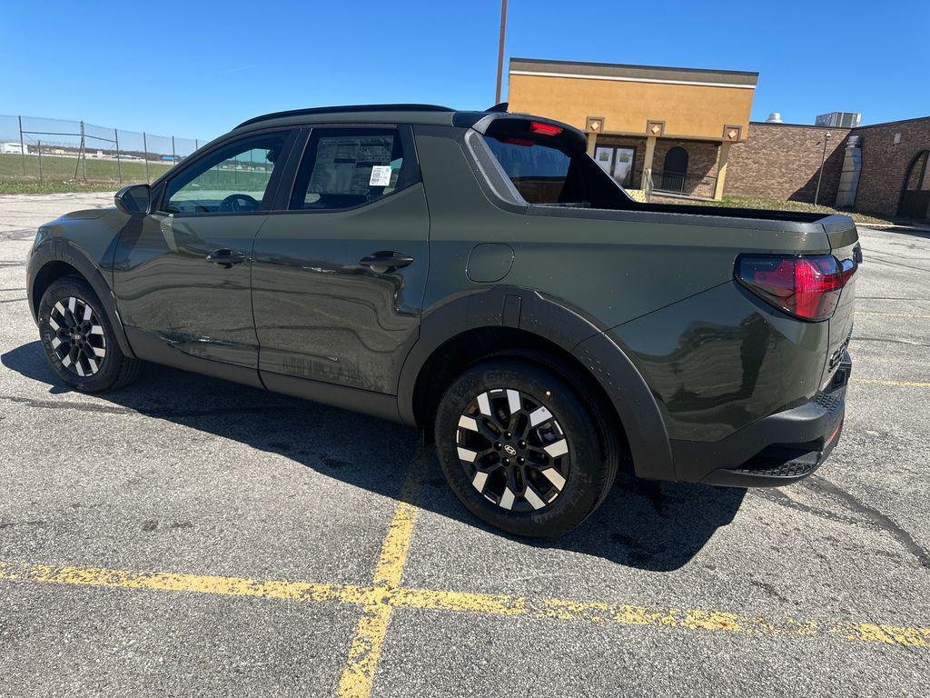 New 2026 Green Hyundai SEL AWD image 3