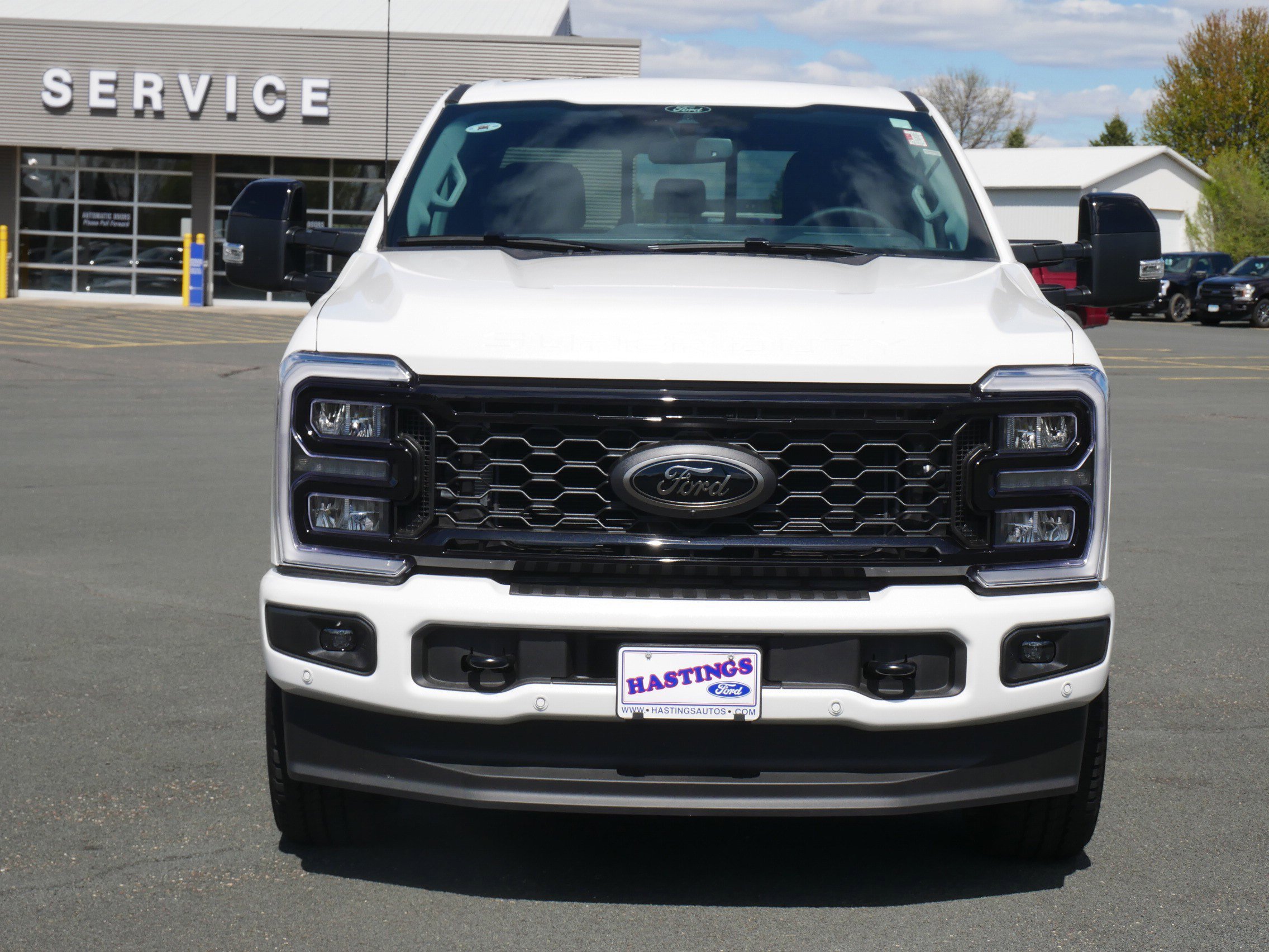 New 2026 Star White Metallic Tri-Coat Ford F-350® Lariat® image 5