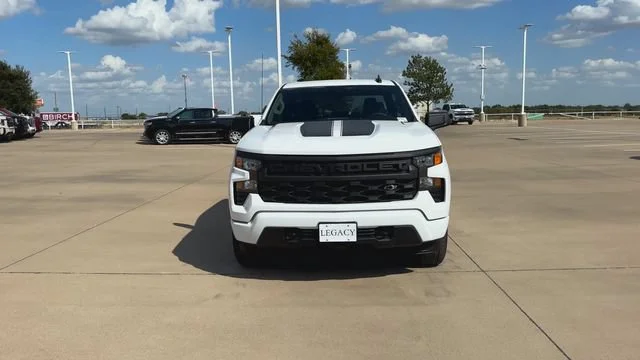 2026 Chevrolet Silverado 1500 Custom - Photo 3