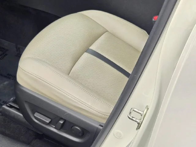 Used 2024 White Mazda Premium image 23