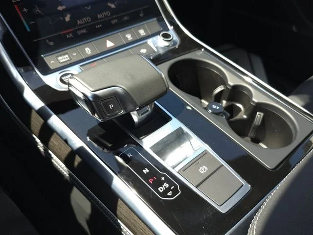 2025 Audi Q7 Premium Plus - Photo 15