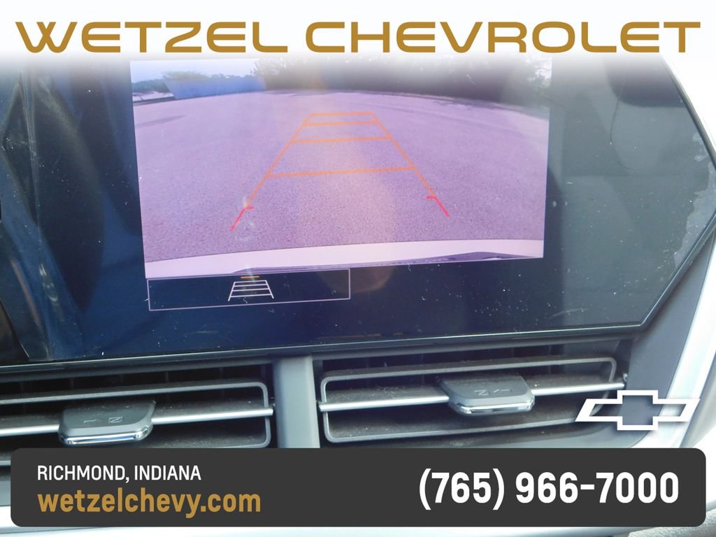 Used 2024 White Chevrolet 1RS image 32