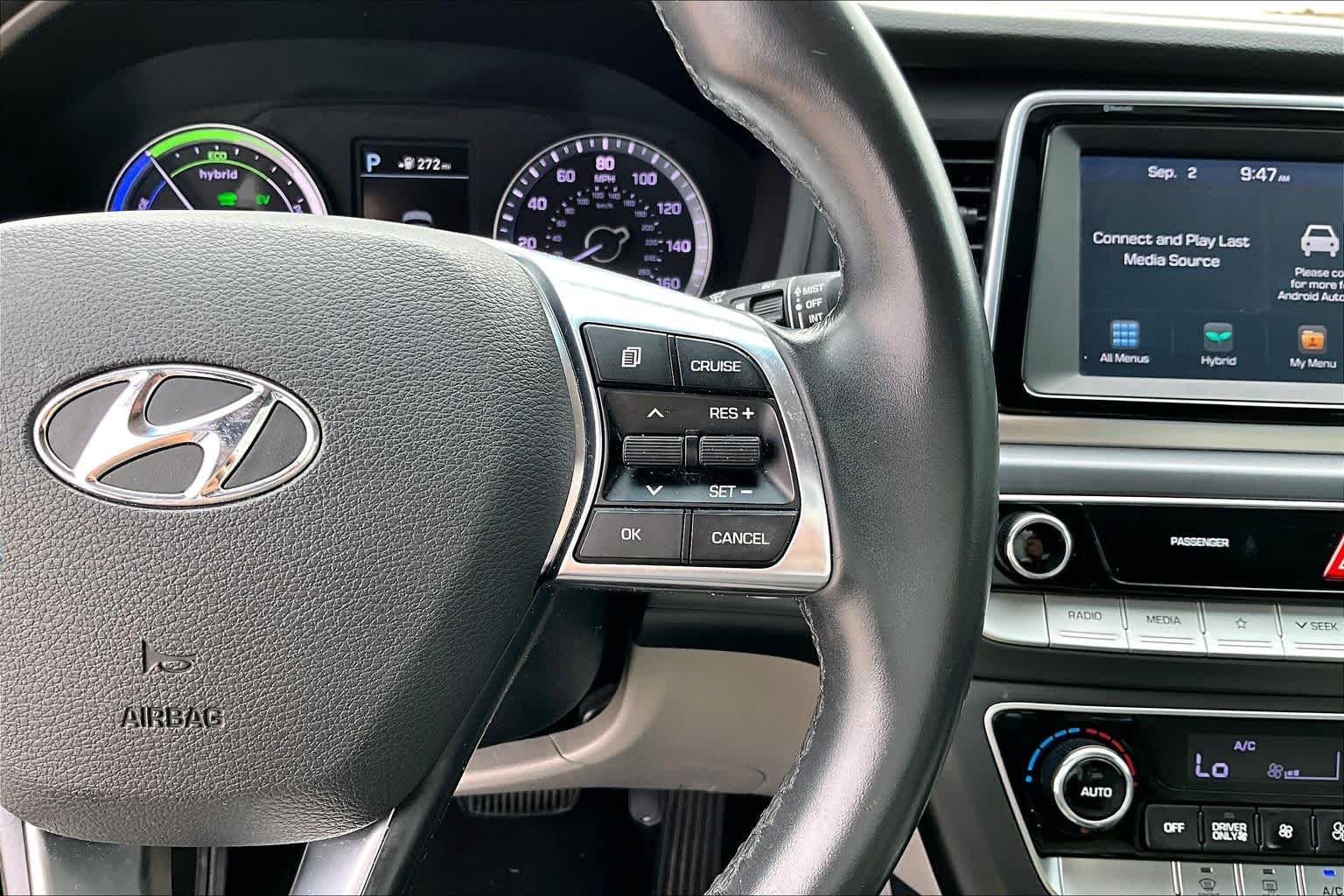 Used 2018 Cosmopolitan Red Hyundai SE image 23