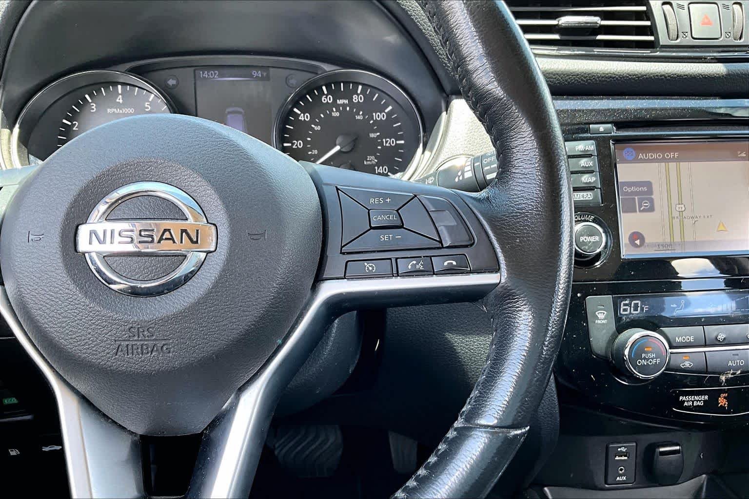 Used 2017 Pearl White Nissan SL image 20