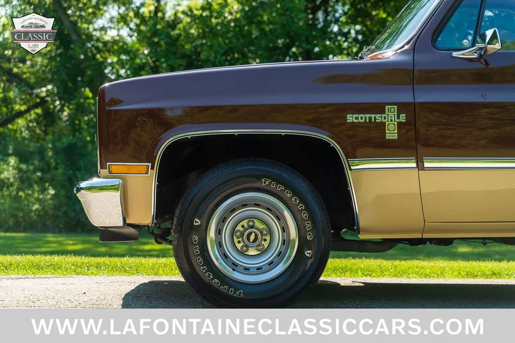 Used 1982 Brown Chevrolet  image 20