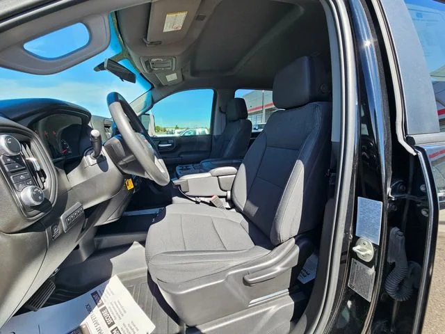 Used 2020 Onyx Black GMC Base image 16