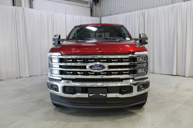 New 2026 Ruby Red Metallic Tinted Clearcoat Ford Lariat image 37