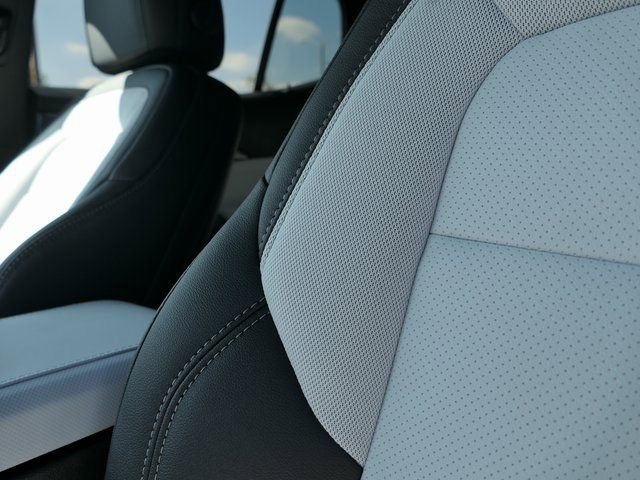 2026 Chevrolet Equinox EV 2LT - Photo 12