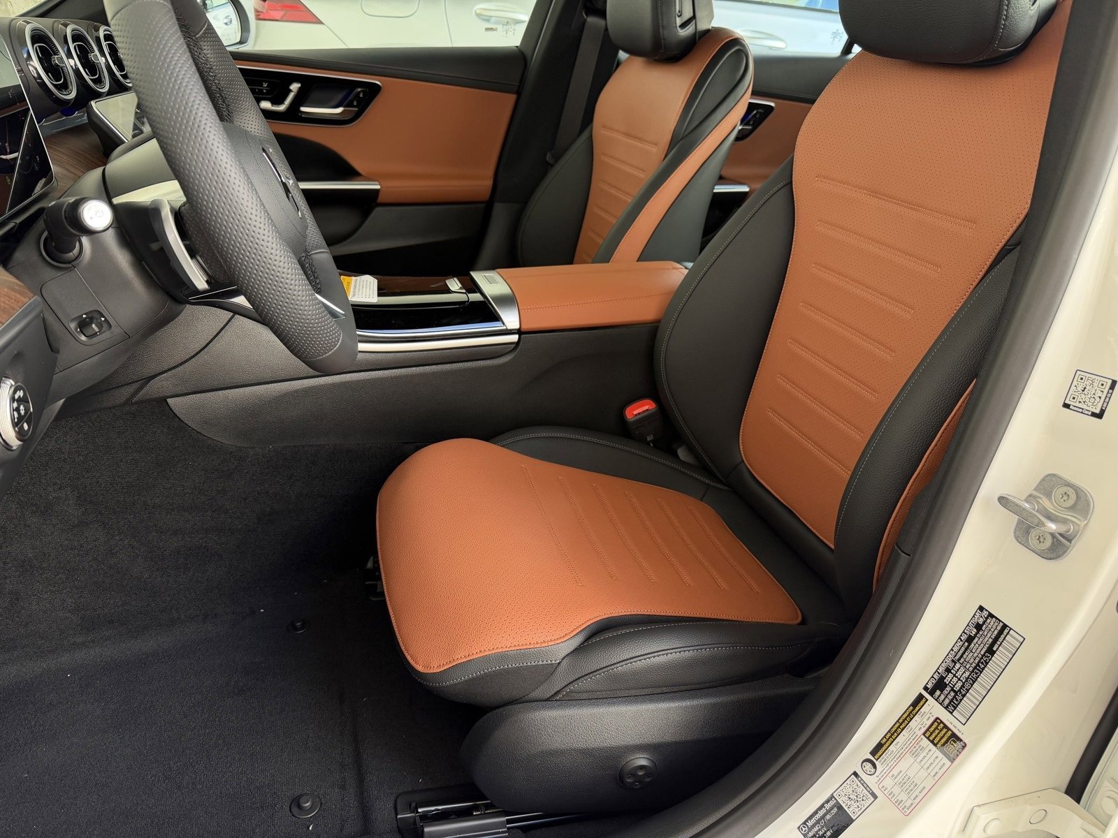 New 2026 Polar White Mercedes-Benz C 300 image 36