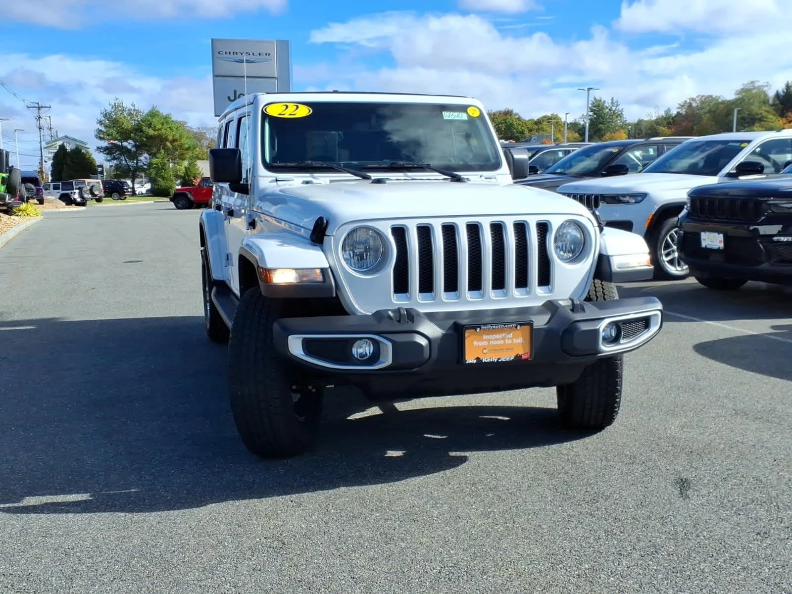 Certified Used 2022 Bright White Clearcoat Jeep Unlimited Sahara image 4