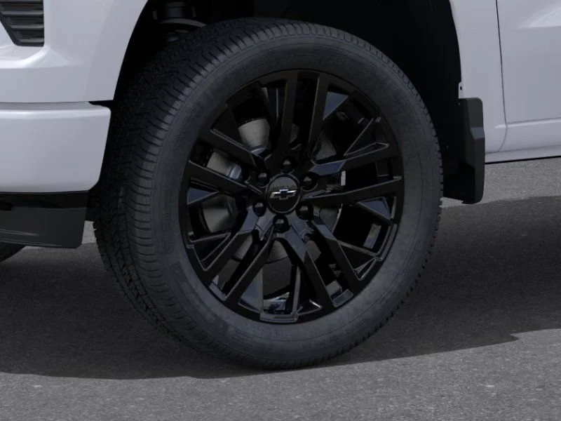 New 2026 Summit White Chevrolet RST image 9